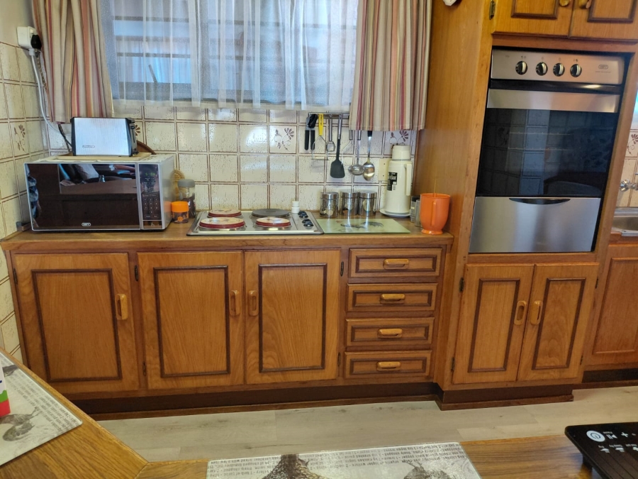 2 Bedroom Property for Sale in Pellissier Free State